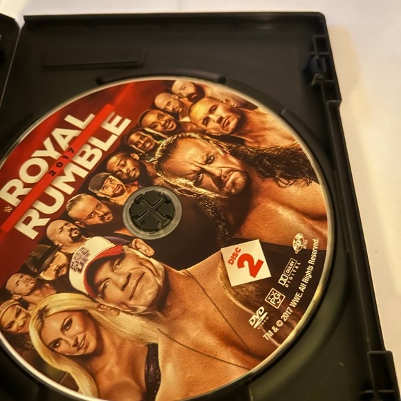 WWE Royal Rumble DVD - Picture 3 of 6